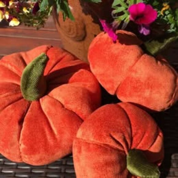 Handmade Set of 3 Orange Fabric Pumpkins, Large 7", Medium 6", Small 4.5", Fall, - Picture 9 of 10